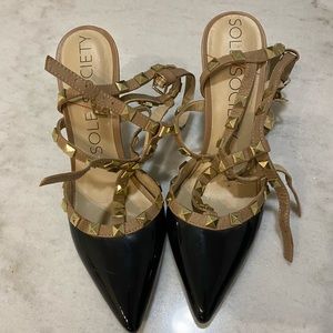 Sole society Black and Tan studded heels